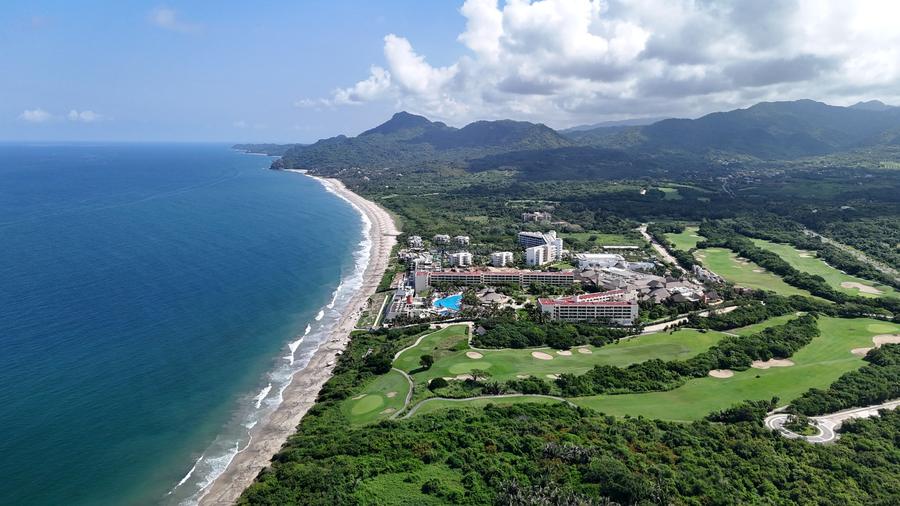 The 375-acre Litibú master plan from the air